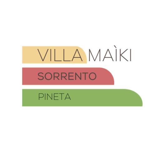 Villa Maiki Torca Екстериор снимка