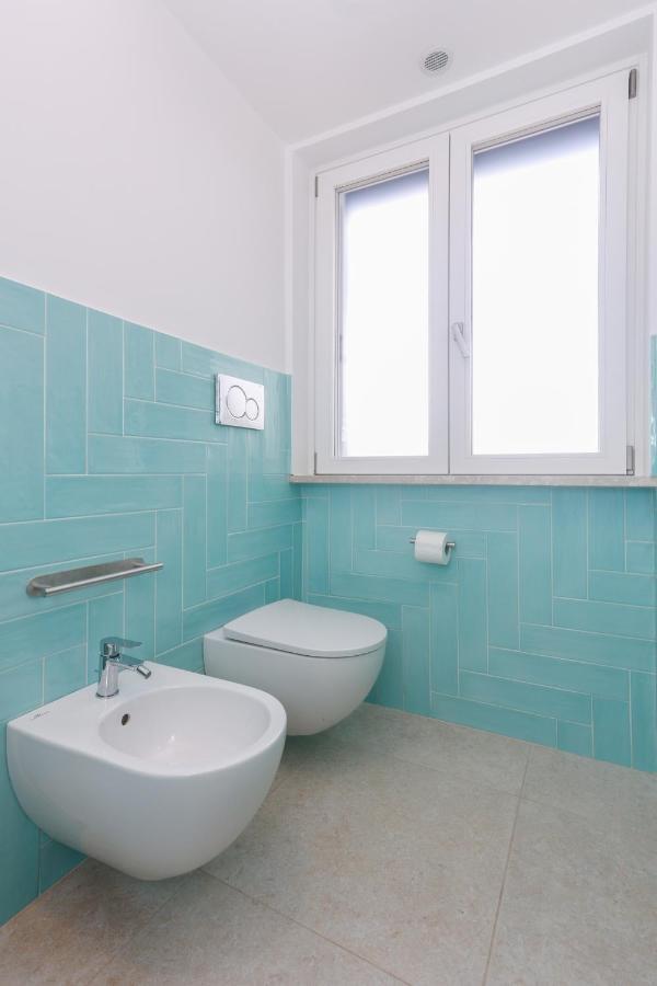 Villa Maiki Torca Екстериор снимка