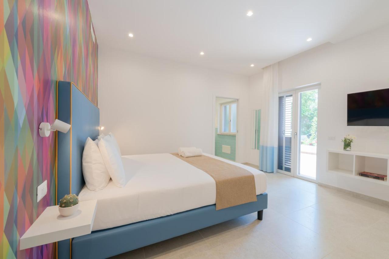 Villa Maiki Torca Екстериор снимка